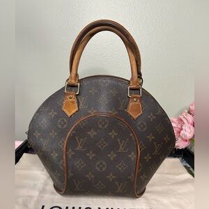 Authentic Louis Vuitton Eclipse  Monogram